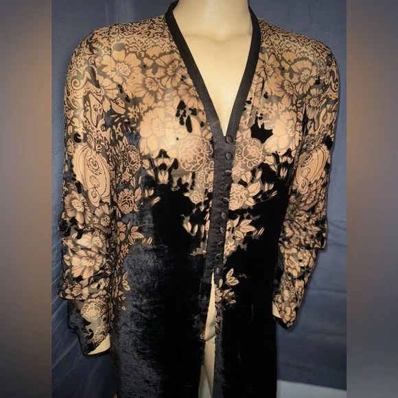 Coldwater Creek Black and Sheer Tan Floral Cardigan - Picture 2 of 5